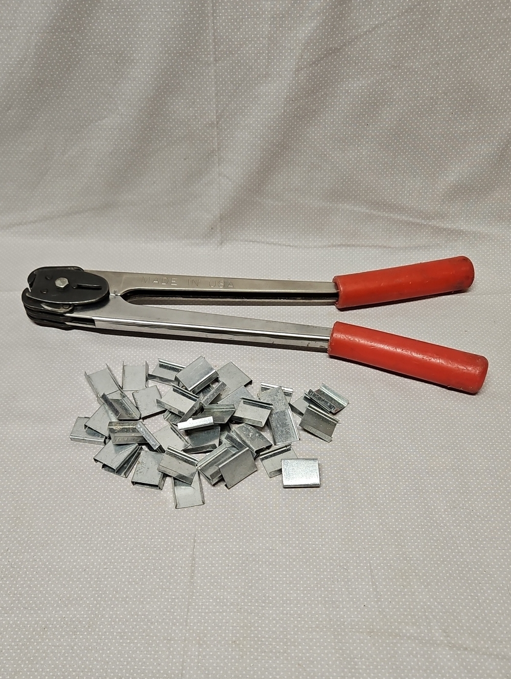 Uline Model H352 5/8" Steel Strapping Crimper